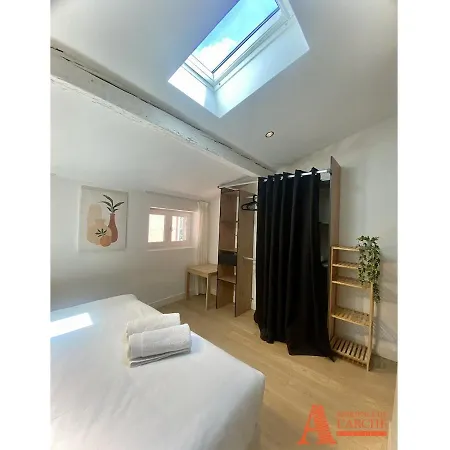 Apartment Avec Terrasse Privee Sur Les Toits De