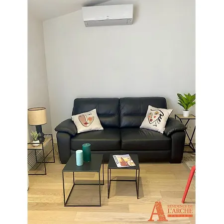 Apartman Avec Terrasse Privee Sur Les Toits De *